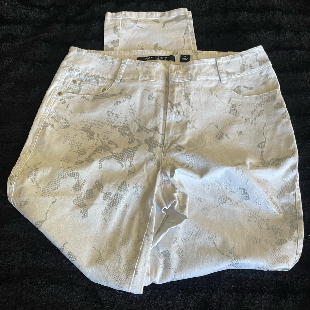 Women’s White Metallic Camouflage Pants. Size 8